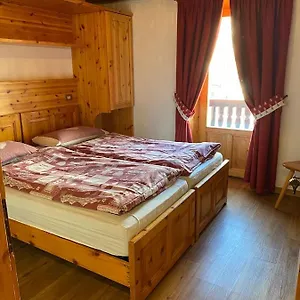 https://marinella.it-lombardy.com
